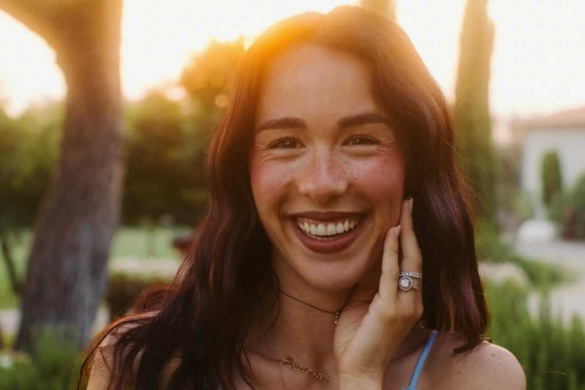 aurora ramazzotti sorride