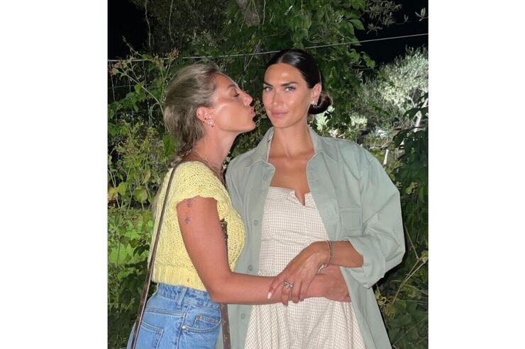 Melissa Satta e amica