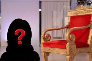 Trono Uomini e Donne, donna sagoma e punto di domanda rosso