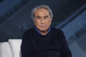 emilio fede in posa